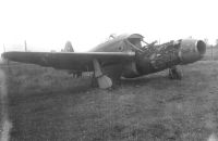 Jak-15 mit gezogenem Bugteil