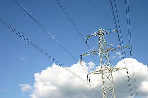 Overhead power line-electricity pylon - without polarization filter.JPG